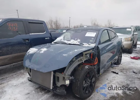 2023 Ford Mustang Mach-E Premium z USA, uszkodzony, nr VIN 3FMTK3SU1PMA06031